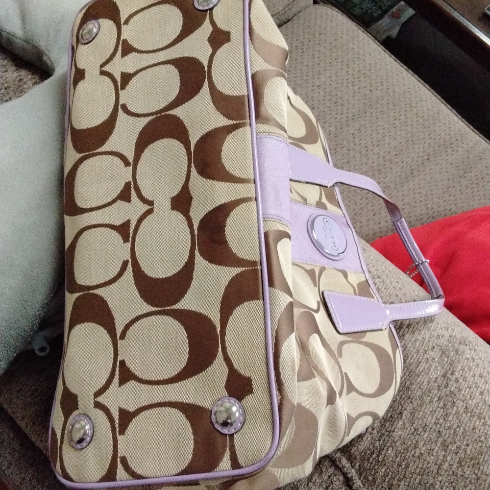 💜COACH Monogram/Leather Shoulder bag💜 EUC - Picture 8 of 12